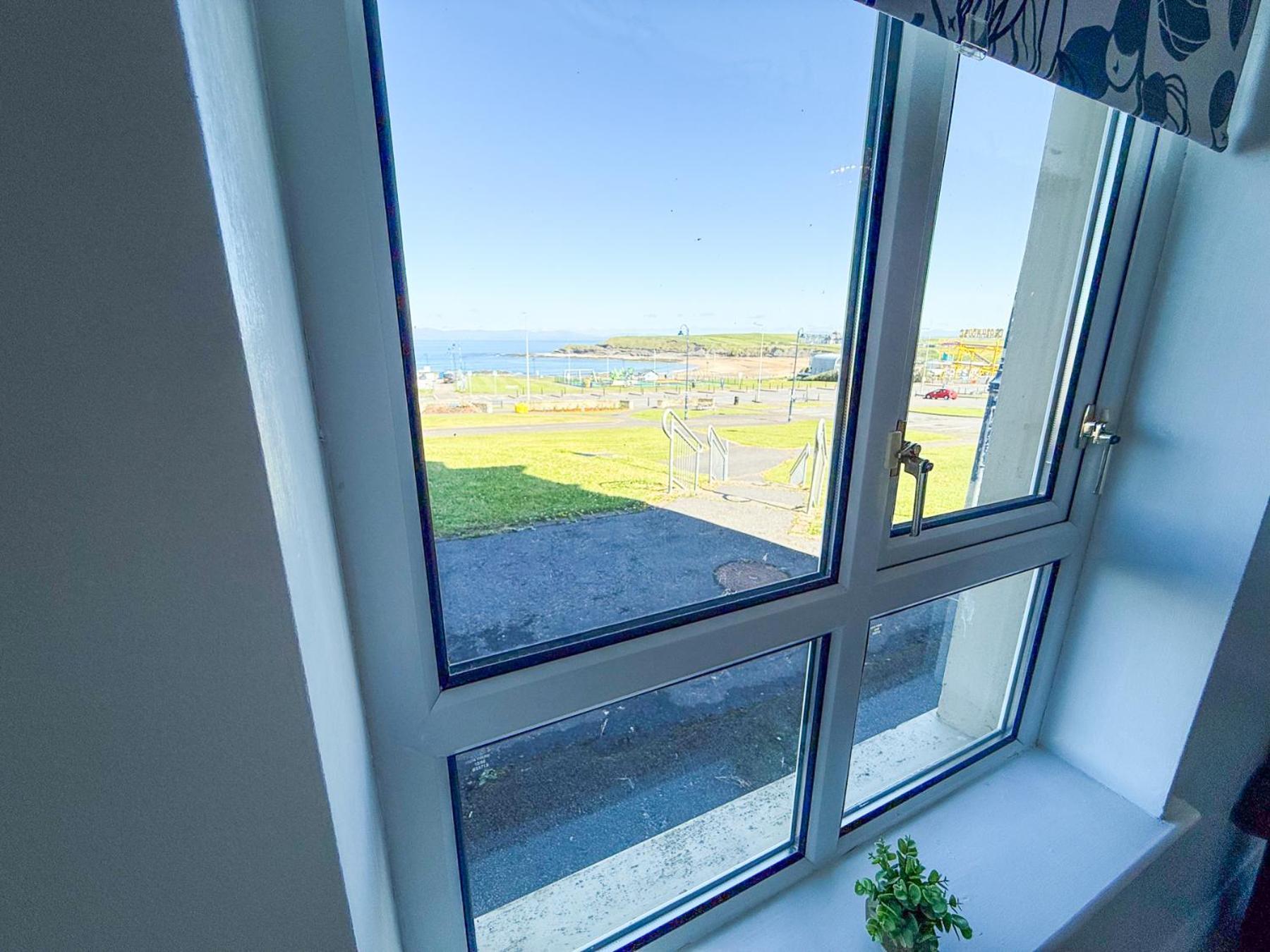 Peak View Apartment Main Beach 번드런 외부 사진