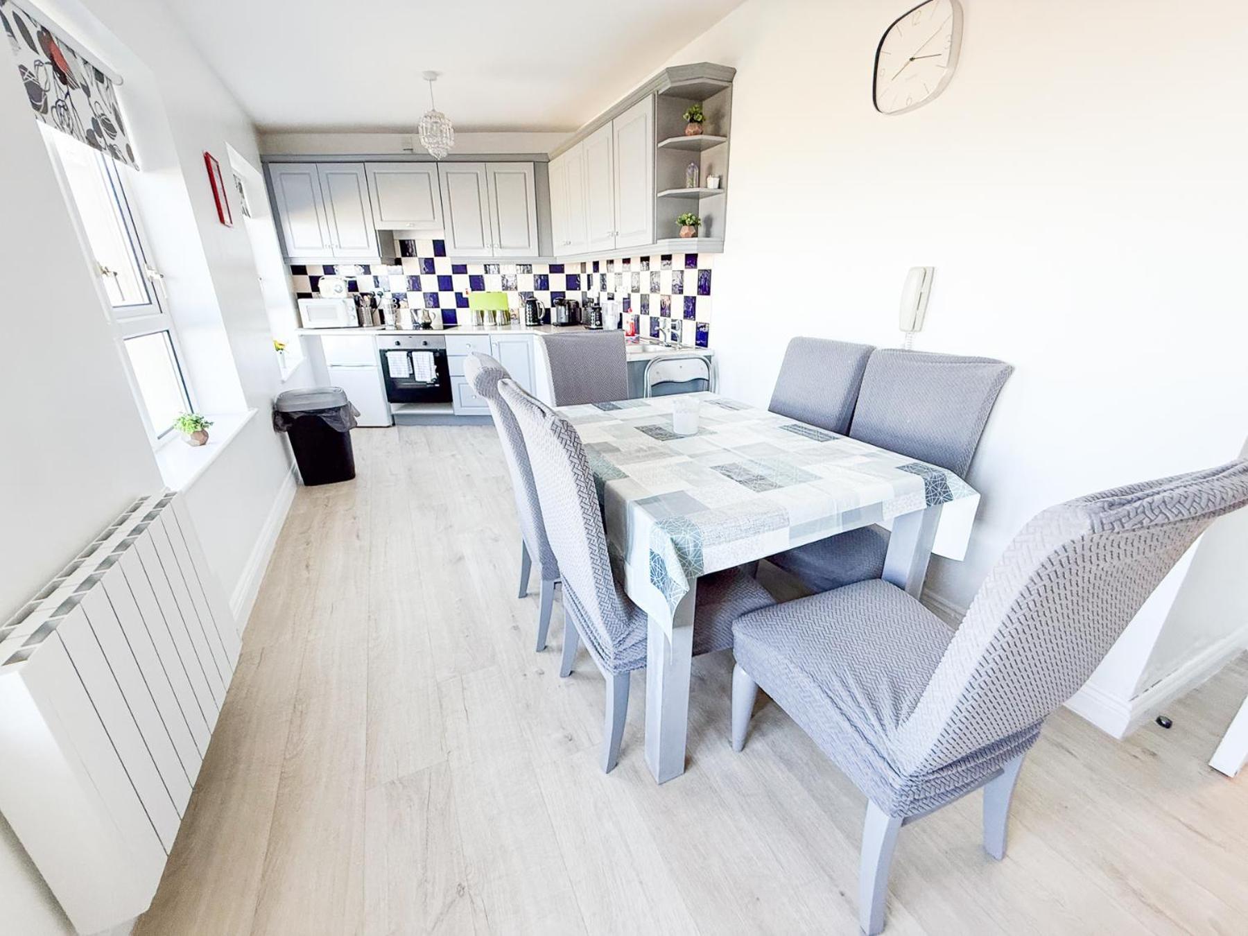 Peak View Apartment Main Beach 번드런 외부 사진